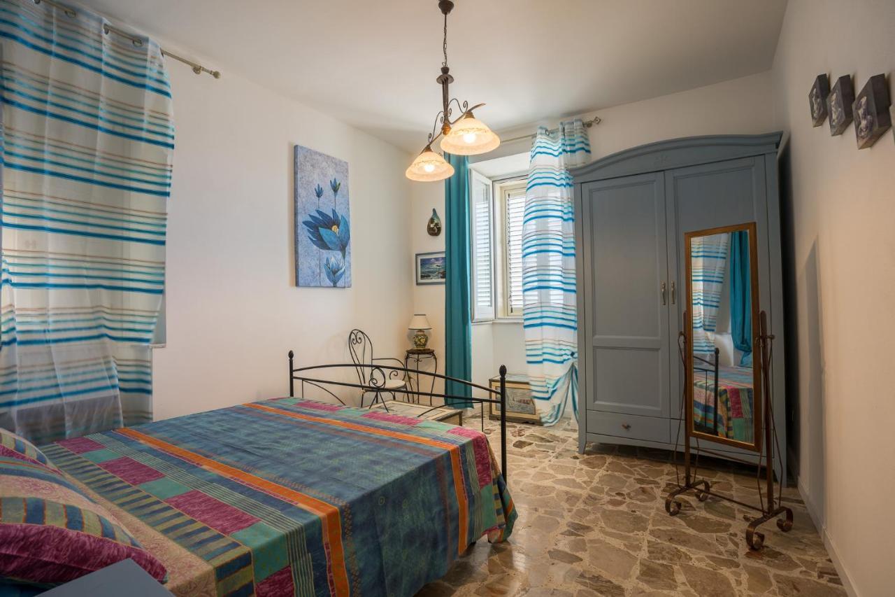 Maniace Sea View Apartment By Ortigia Apartments Syrakuzy Zewnętrze zdjęcie