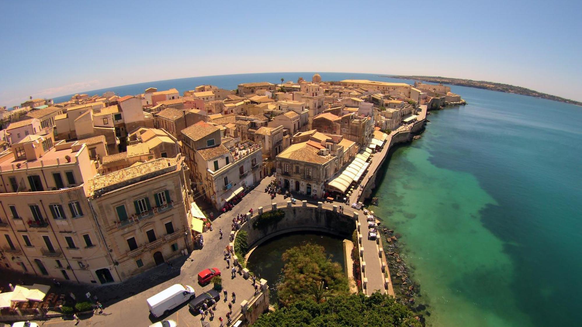 Maniace Sea View Apartment By Ortigia Apartments Syrakuzy Zewnętrze zdjęcie